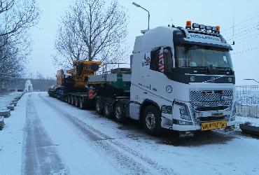 Transport instalatii foraj Germania - Romania